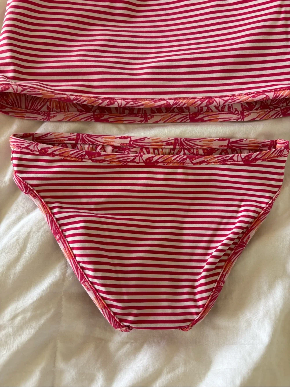 4T Girls Vineyard Vines reversible swimsuit tankini